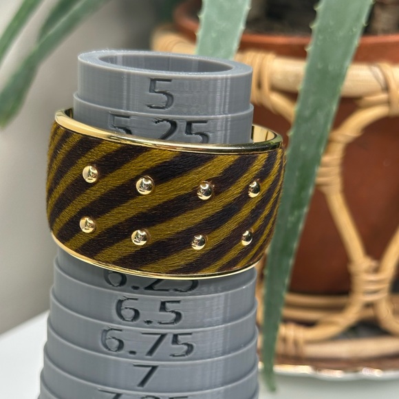 Tod’s Tiger Stripe Pony Hair Cuff Bracelet | Gold Studded Statement Bangle - Picture 5 of 10